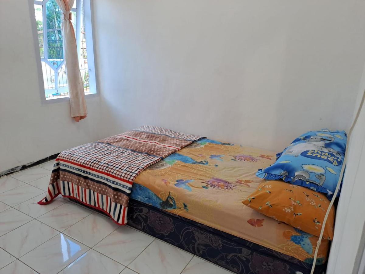 Indo Homestay Malang Extérieur photo